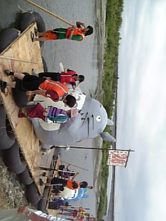 首を横にして・・・