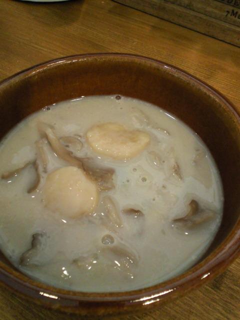 まいたけとホタテの豆乳スープ