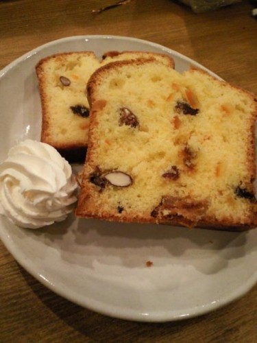 ドライフルーツとナッツのパウンドケーキ