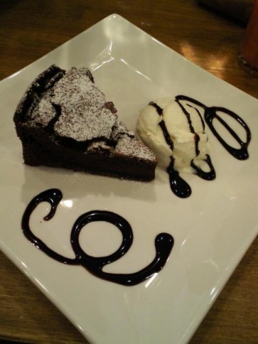 本日ケーキセット580円