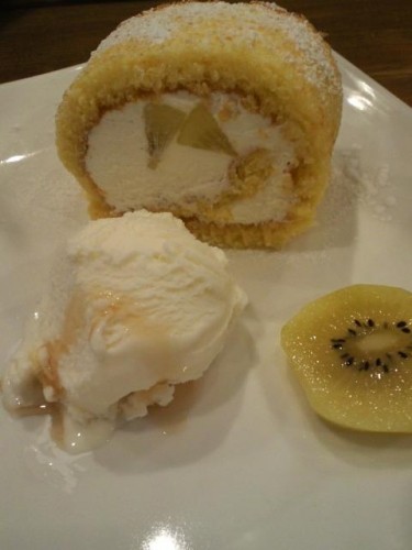 本日シッターのため、５時で閉店させていただきます