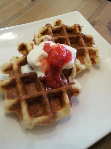 ワッフル焼きました♪