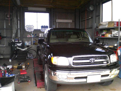 TOYOTA TUNDRA