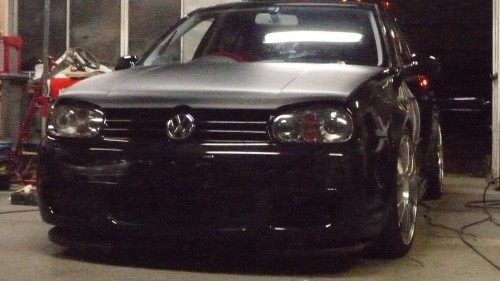 作業風景(VW ゴルフ R32 カーボンフイルム G-ZOX)