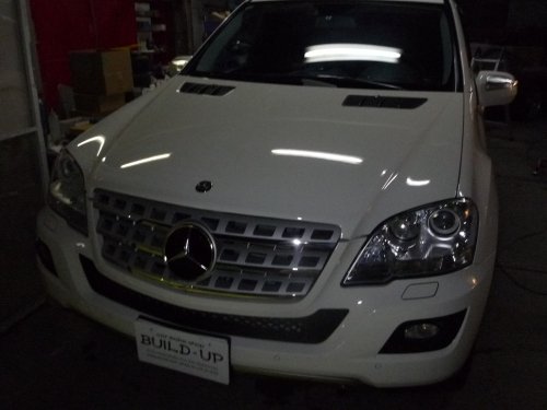 作業風景(Mercedes-benz ML エンジンスターター)