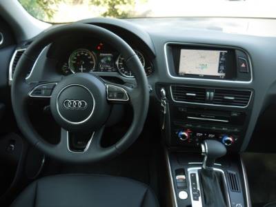 Audi　Q5　HV