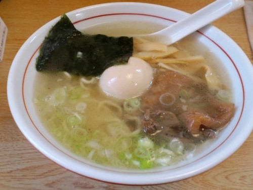 あっさりこくうま牛スジラーメン～離れ山翠庵さん