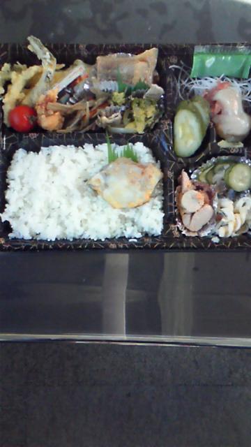 今日のお昼ごはん