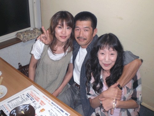 昨夜のお客さま!両手に花・・・♪