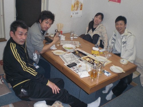 昨夜のお客さま!仲間が初めてのお客さまを・・・♪