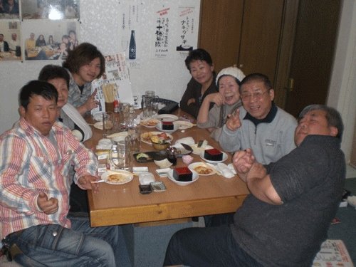 昨夜のお客さま! 新年の宴は枡酒で♪