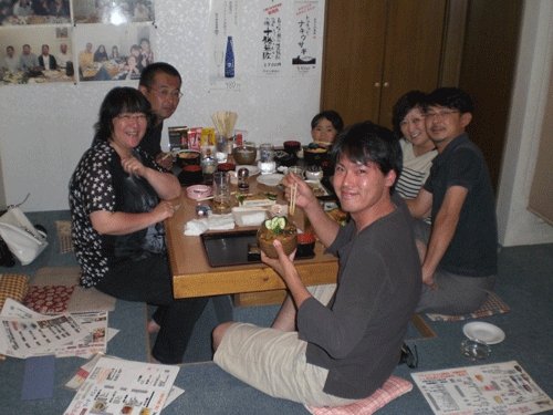 昨夜のお客さま!明日のソフトボール大会、晴れるといいなぁ♪