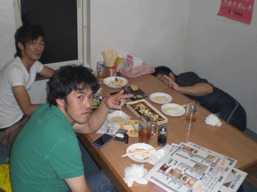 昨夜のお客さま!ソフトボール大会、優勝を目指して♪