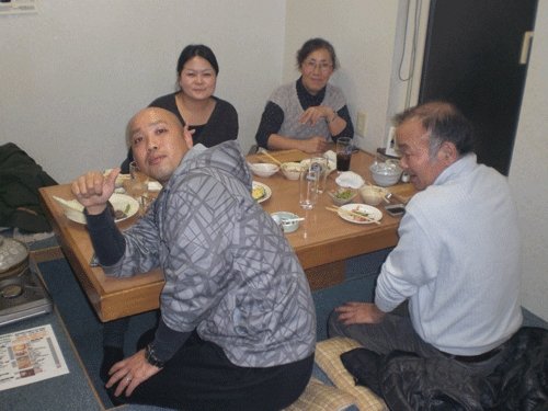 昨夜のお客さま！あんこう鍋を囲んで♪