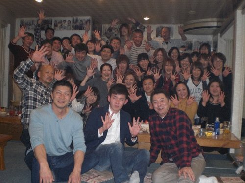 昨夜のお客さま!白樺学園アイスホッケー全国2度目の連覇歓喜の宴会♪