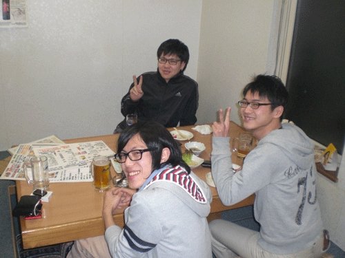 昨夜のお客さま!飲み放題780円で飲んでるぜぇ♪