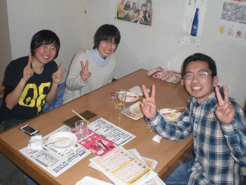 昨夜のお客さま!若い皆さんにかんぱ～い♪