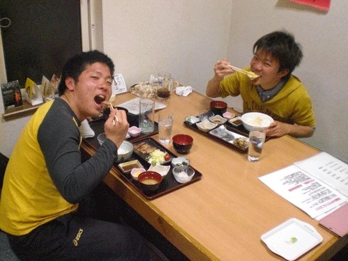 昨夜のお客さま!畜大生のワンコインディナー♪