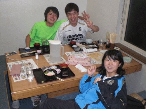 昨夜のお客さま!畜大生のワンコインディナー♪