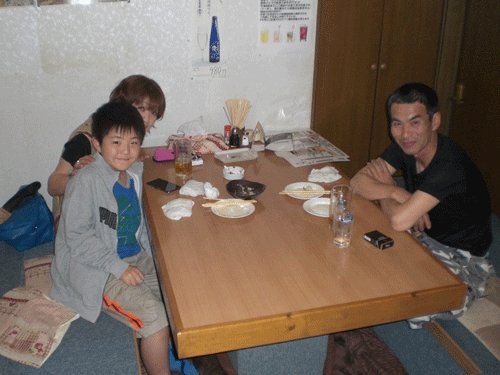 昨夜のお客さま!ご家族でご来店頂きました♪