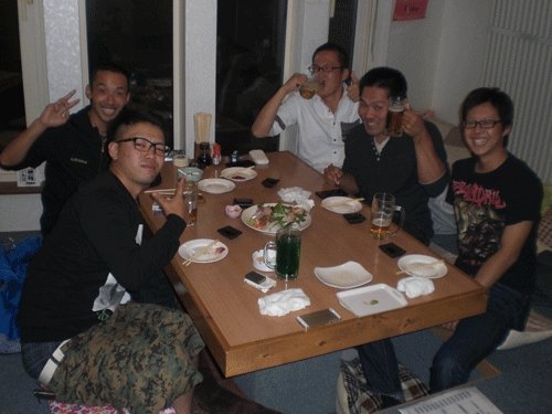 昨夜のお客さま！今夜も880円で飲み放題だぁ♪