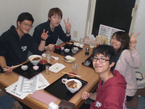 昨夜のお客さま!畜大生のディナー♪