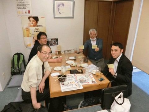 昨夜のお客さま!今夜も高額割引券が当たったよ♪