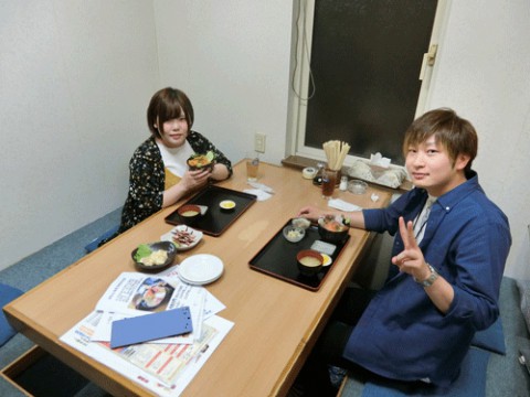 昨夜のお客さま!うに丼を食べるぞぅ♪