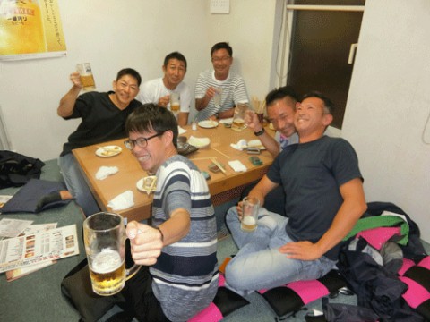 昨夜のお客さま!酒だ!酒だ!酒だ♪