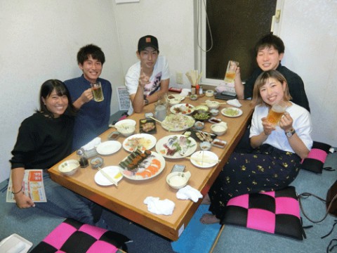 昨夜のお客さま!優勝のビールは美味いよ♪