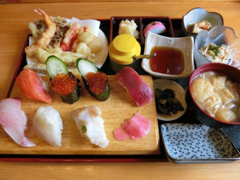 お楽しみ定食♪