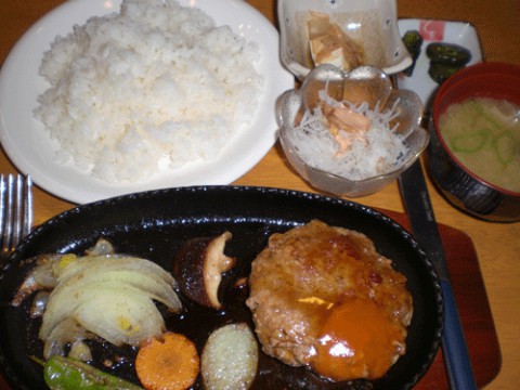 ハンバーグ定食♪