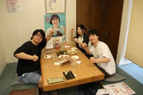 昨夜のお客さま!卓球を愛して♪
