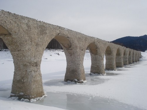冬のタウシュベツ橋梁！
