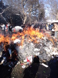 焼肉やいても家焼くな!
