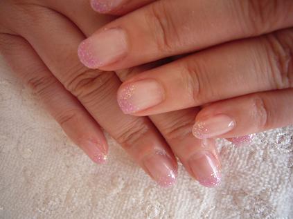 女性である以上は....