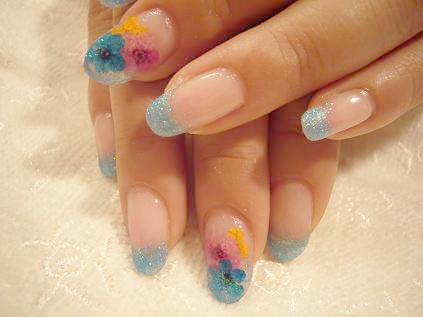 ジェルネイルでもお花畑♪