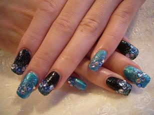 ブルーが決め手！