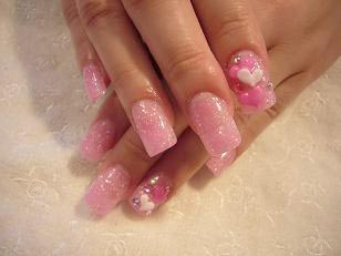 ツメのかみ癖がある方も...