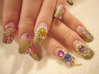 肌なじみのよいゴールド