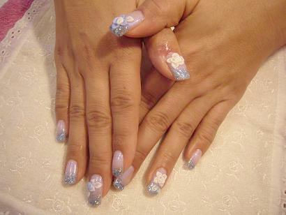 冬だからホワイトネイル