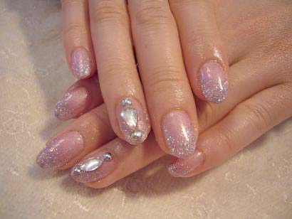 ピンクジェルにアクセント♪