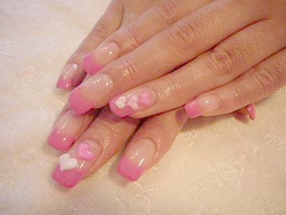 ピンクのフレンチネイル♪