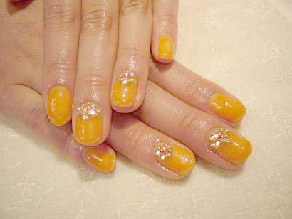 夏ネイルはオレンジで決まり！