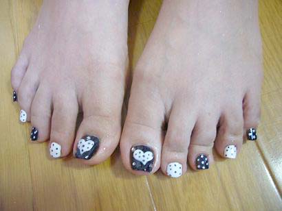 足元も可愛らしく！