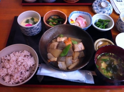 この定食６８０円！やす～い