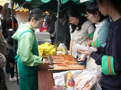 ３５０本のフランクフルトを焼きました（疲）