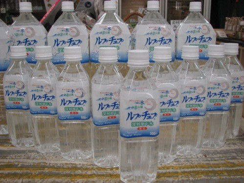 なめらかな水