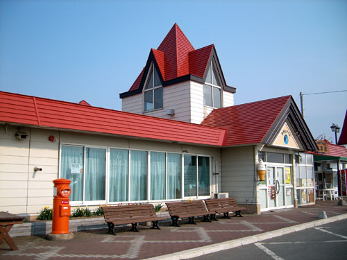 赤丸郵便ポスト　/　士幌町①
