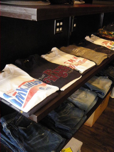 TEEも豊富になりました♪♪